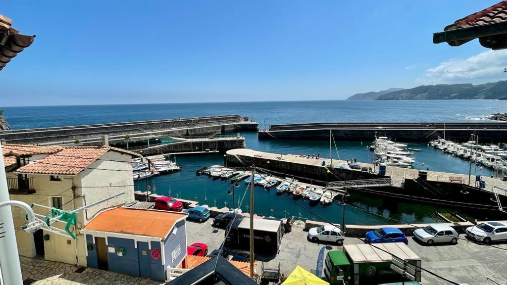 Precioso En El Puerto De * Elantxobe